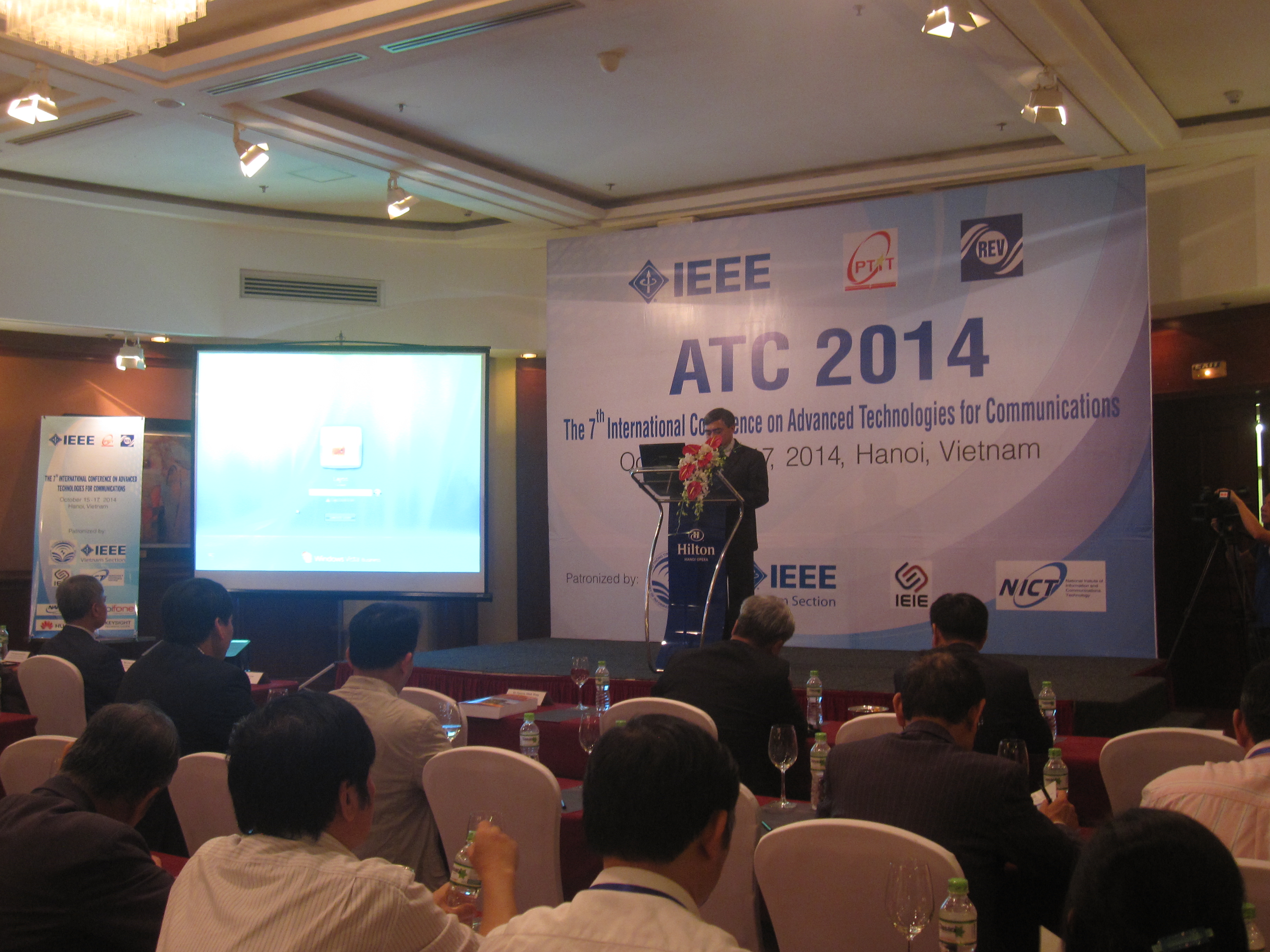 Hội nghị quốc tế về công nghệ tiên tiến trong truyền thông 2014